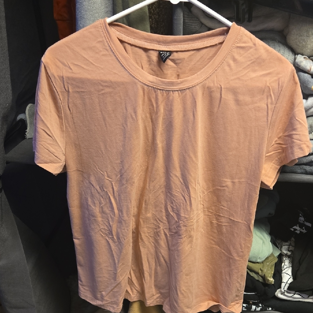SHEIN Apricot Short Sleeve Tee